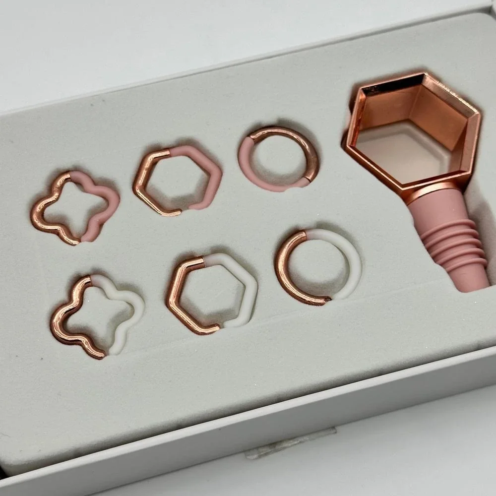 LAURA ASHLEY‎ Wine Set Rose Gold & Pink Stopper Charms